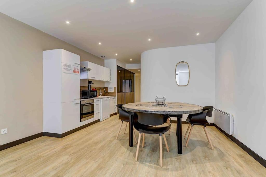 La Manufacture - Topdestination-Bourg - Centre Ville - Classe 3 Etoiles Bagian luar foto
